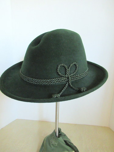 Traditional Sechser Hat Deep Green Rabbit Fur Felt