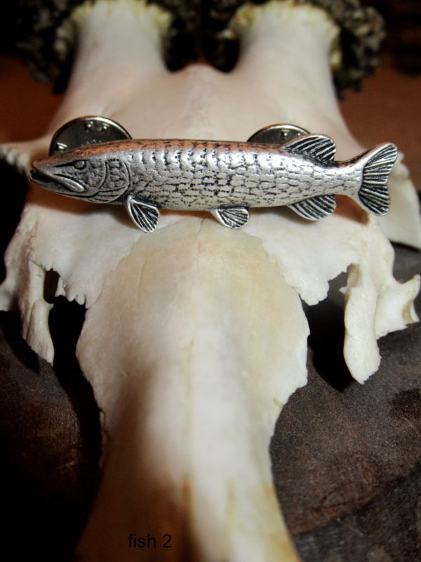 Hat or Lapel Pin Fish 2