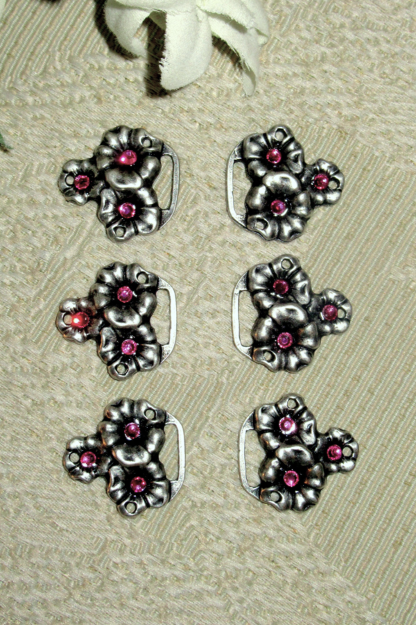 Dirndl Bodice Hooks Flowers with Pink Rhinestone Centres (set of 6)